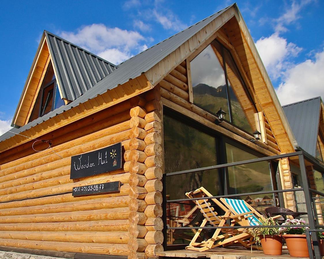 Апартаменты Wooden Hut Казбеги Экстерьер фото